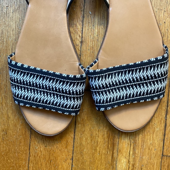 JCrew slides - Picture 4 of 6